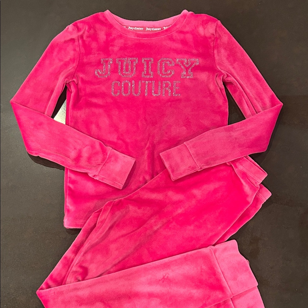 Juicy Couture Kids Bright Pink Pajama Set